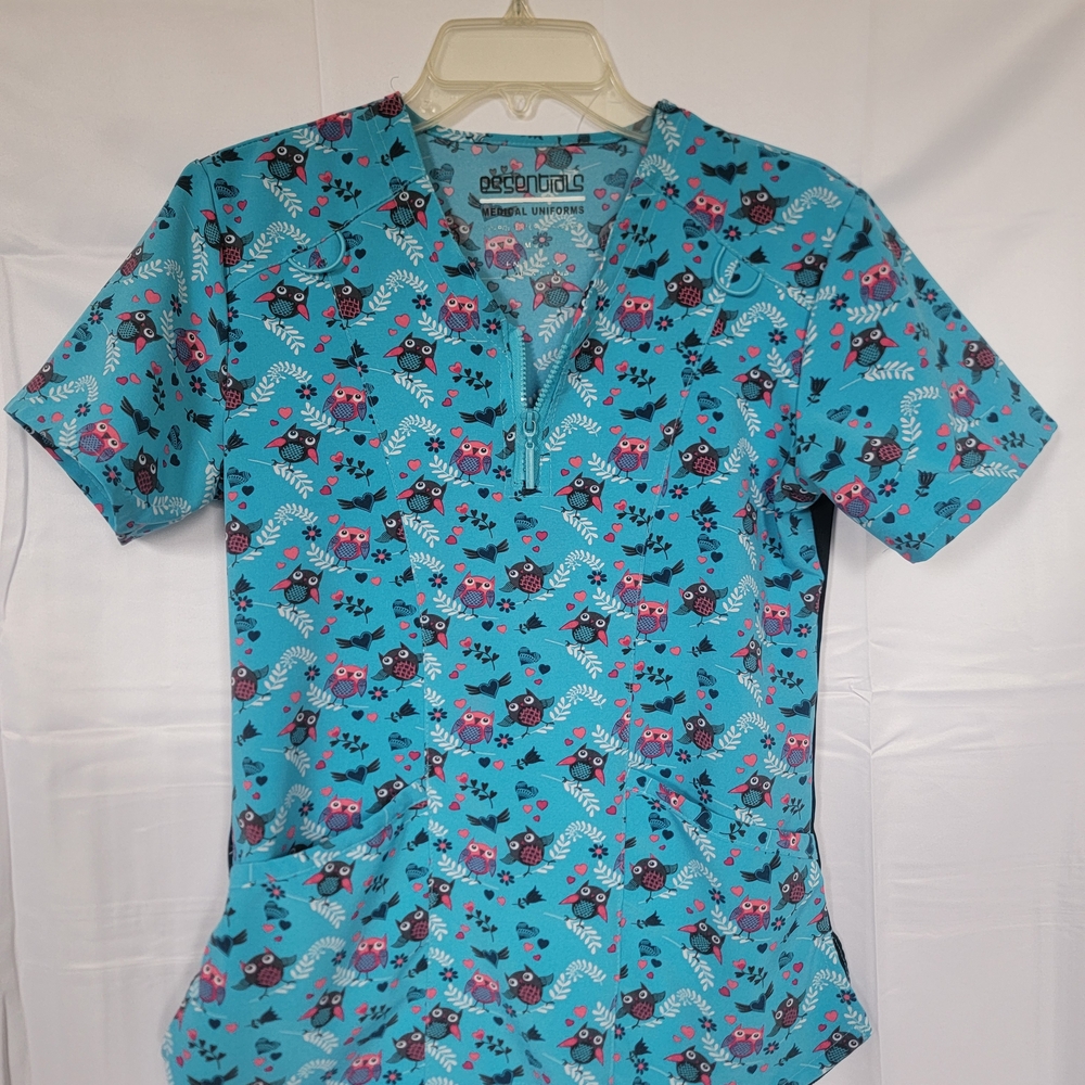 Essentials Blue Owl Pattern Short Sleeve Top
